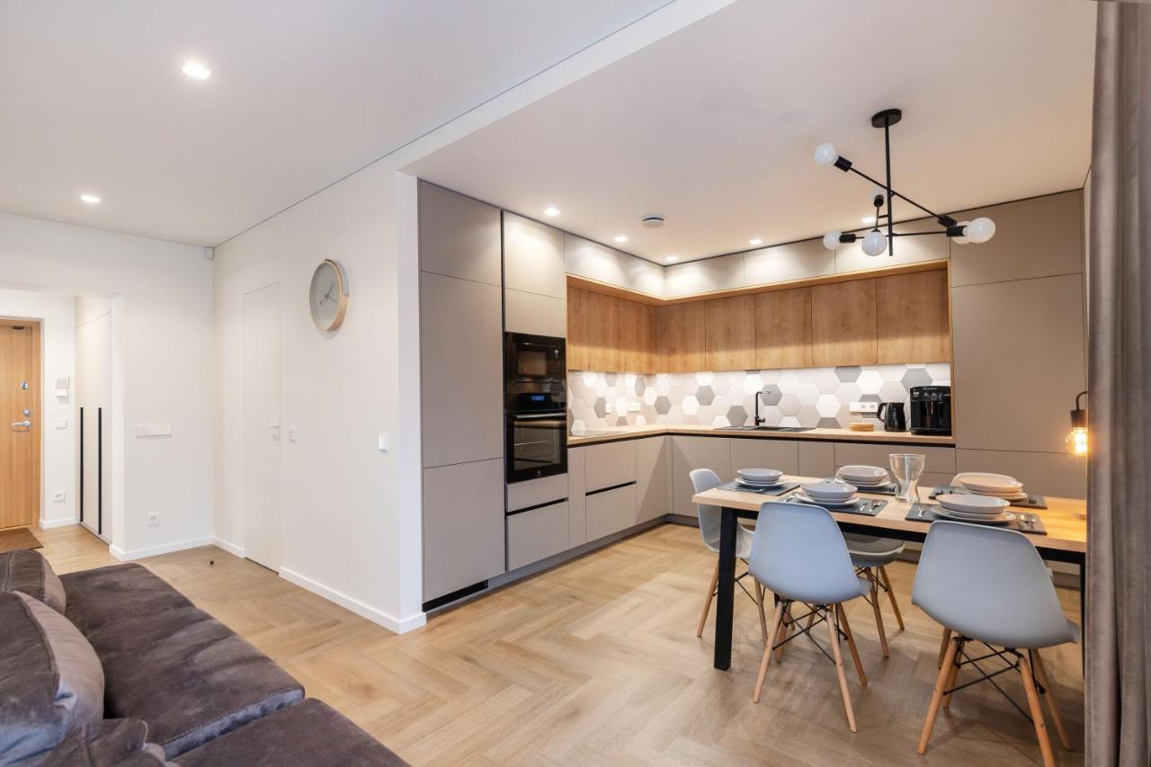 3 Bedroom Apart/24H Self Check In/Free Parking/Up To 6 People/ Vilnius Bagian luar foto